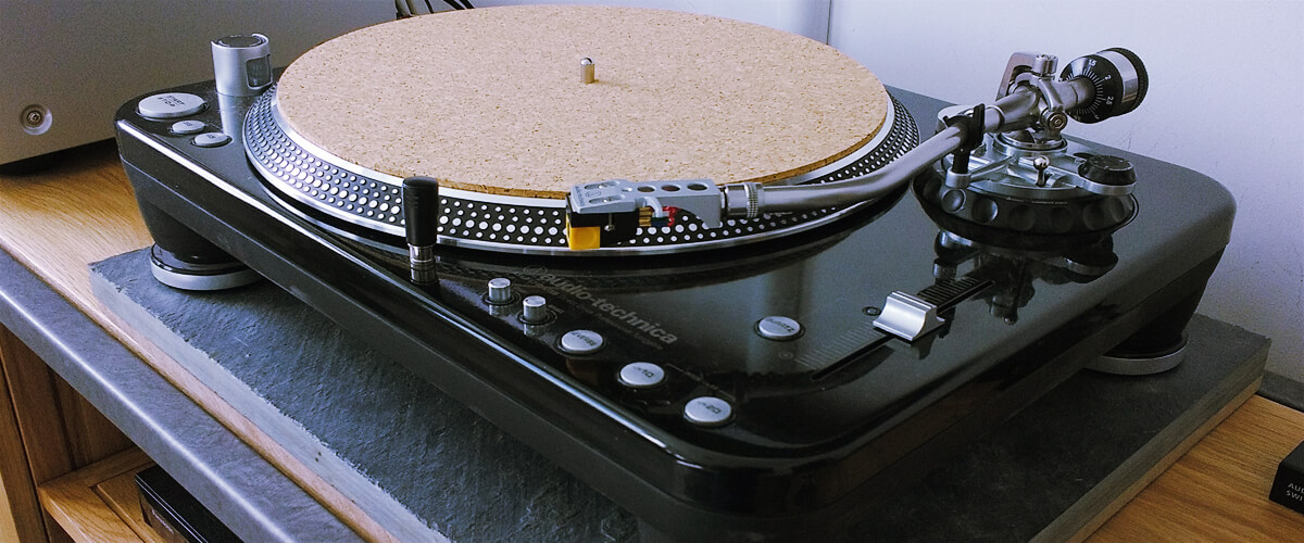 common turntable mat materials