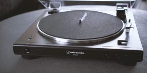 Best Record Players Under $100 Reviews