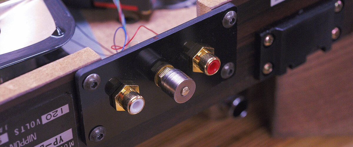 types of turntable grounding